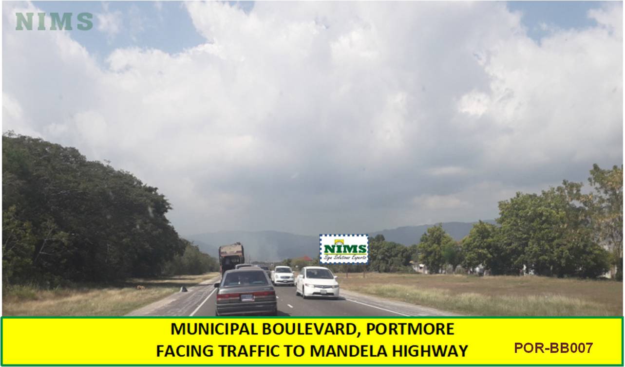 Municipal Boulevard facing traffic to Mandela Highway/2 (POR-BB007)